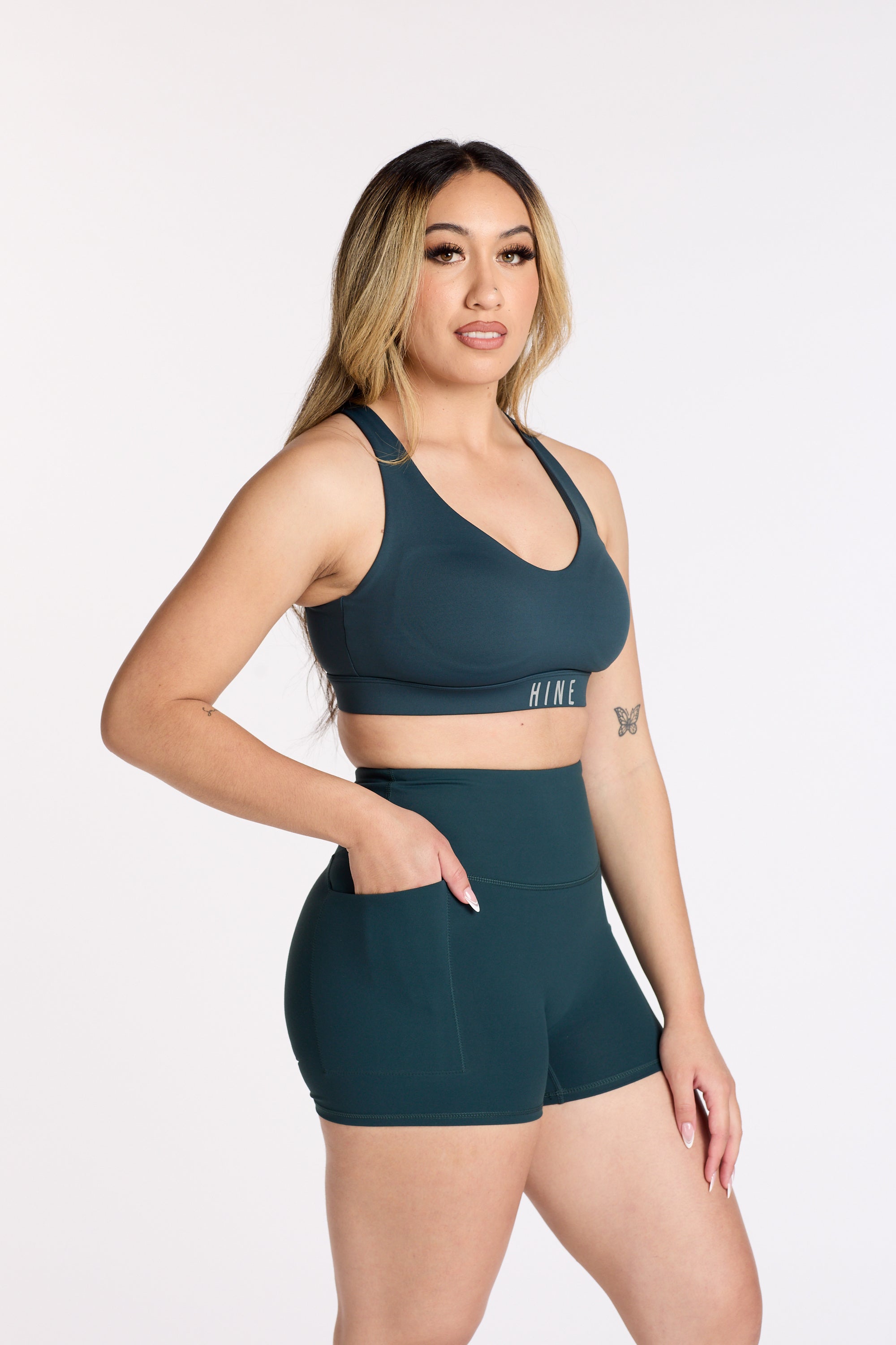 STAPLE W/ POCKET SHORT SHORTS JADE