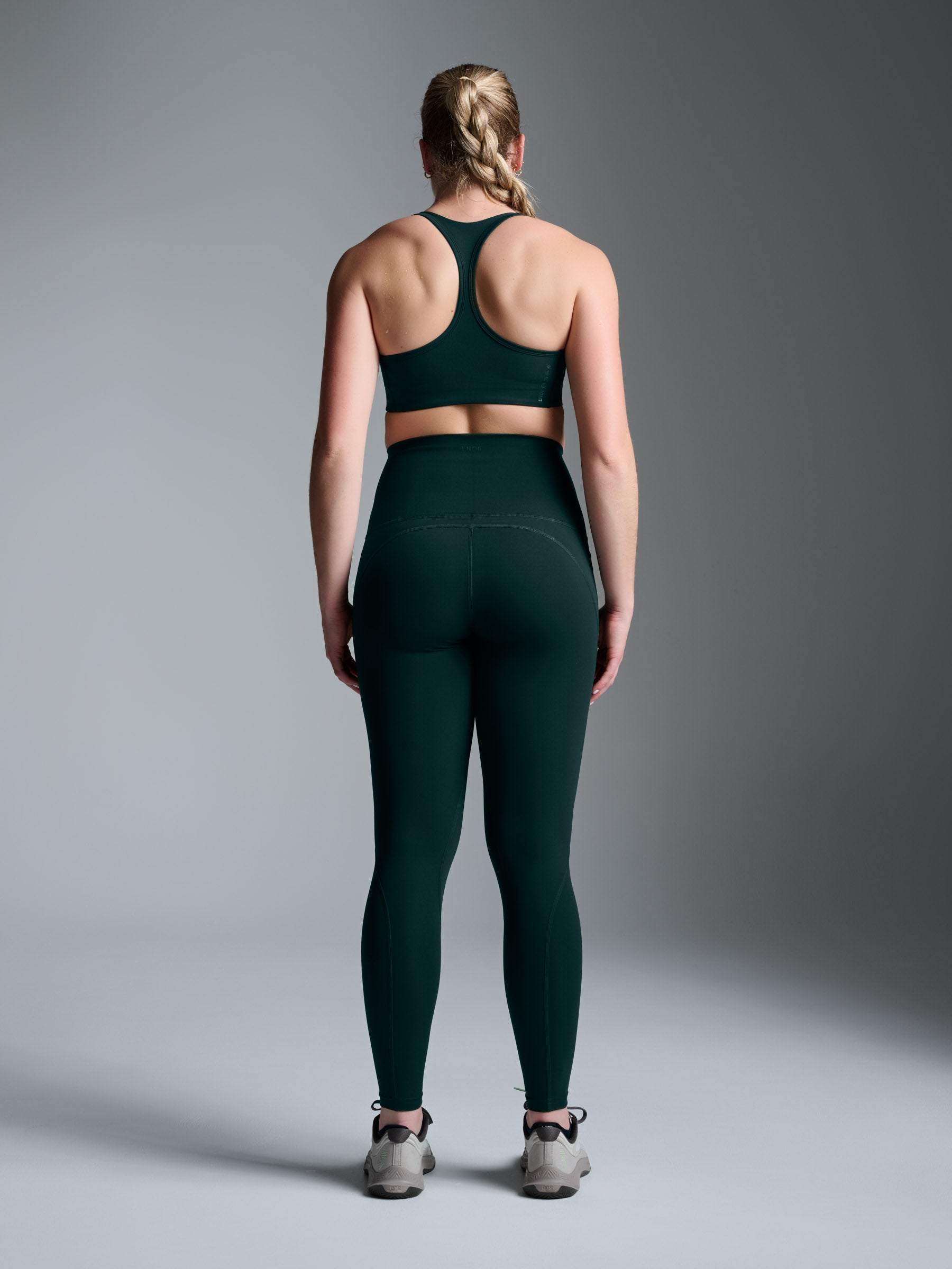 FATAL ATTRACTION 7/8 Super High Rise Legging Dark Green