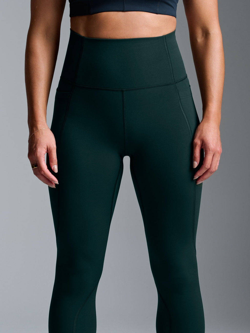 FATAL ATTRACTION 8/8 Super High Rise Legging Dark Green