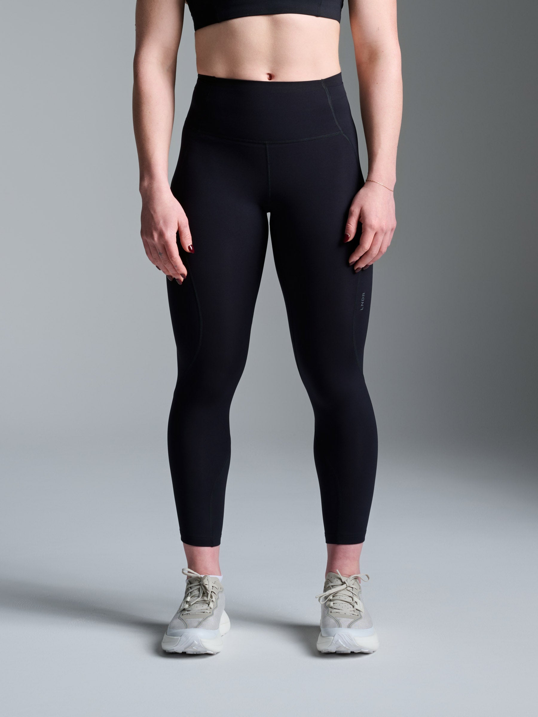 LIMITLESS POCKET 6/8 Legging Black