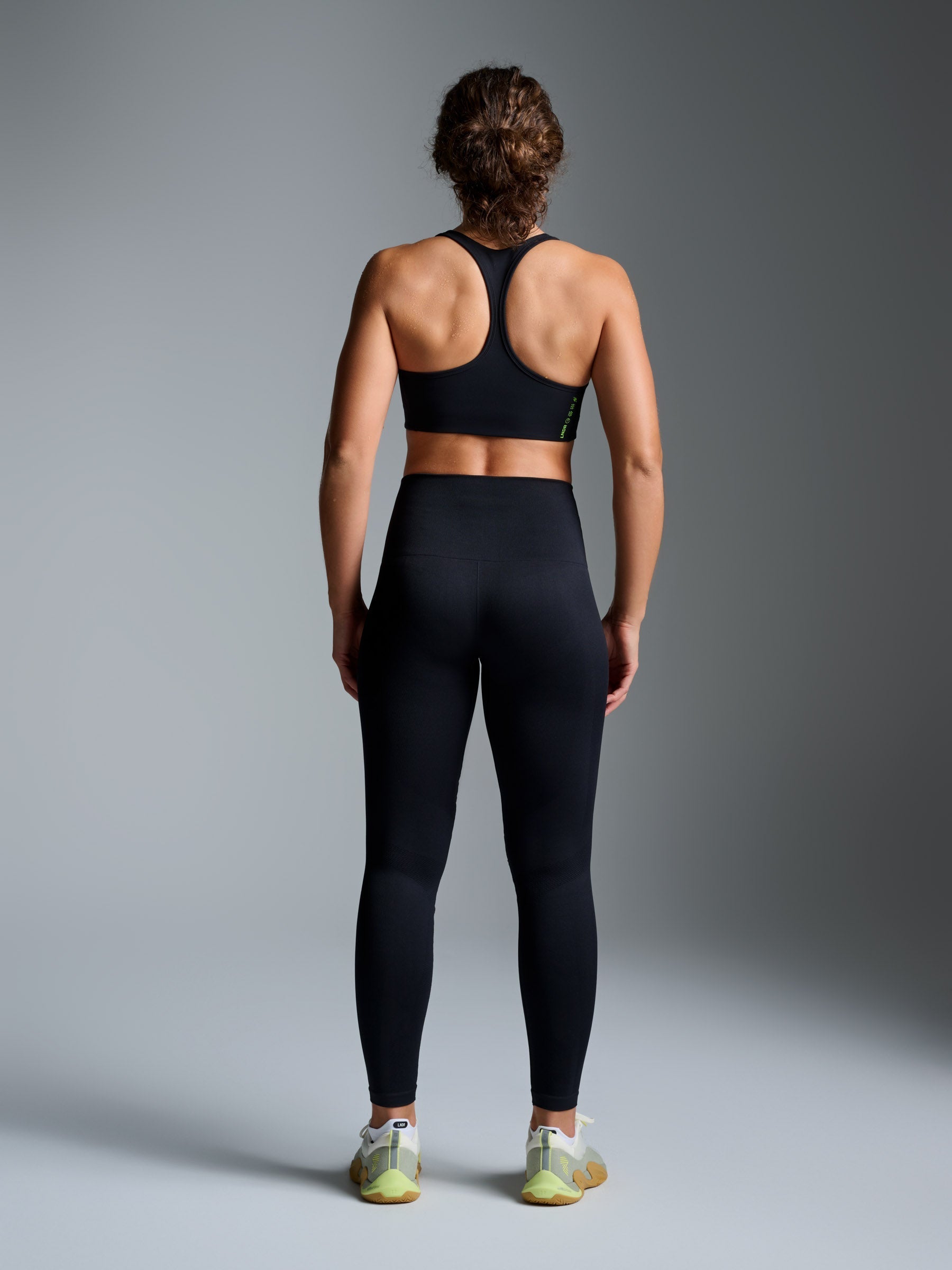 STREAMLINE 8/8 Super High Rise Legging Black